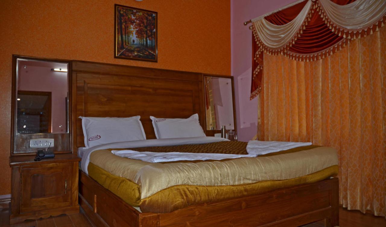 Mmr Grand Inn Ooty Exterior photo