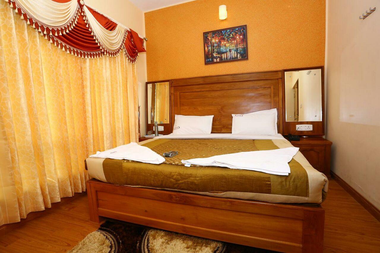 Mmr Grand Inn Ooty Exterior photo